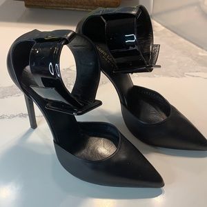 Saint Laurent Black Ankle Cuff Paris Pumps sz 38.5